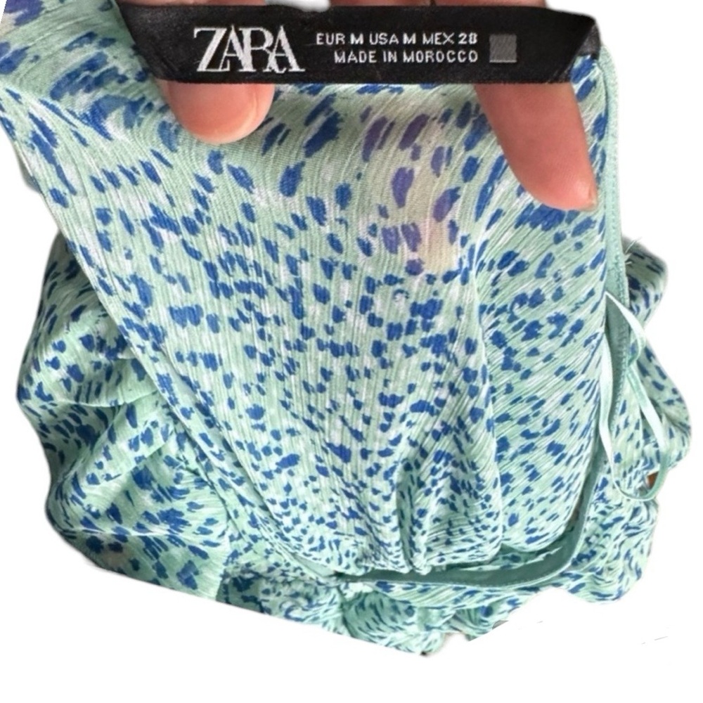 Zara Printed Long Sleeve Ruffled details, Summer/Flowing Dress size M - Picture 6 of 6